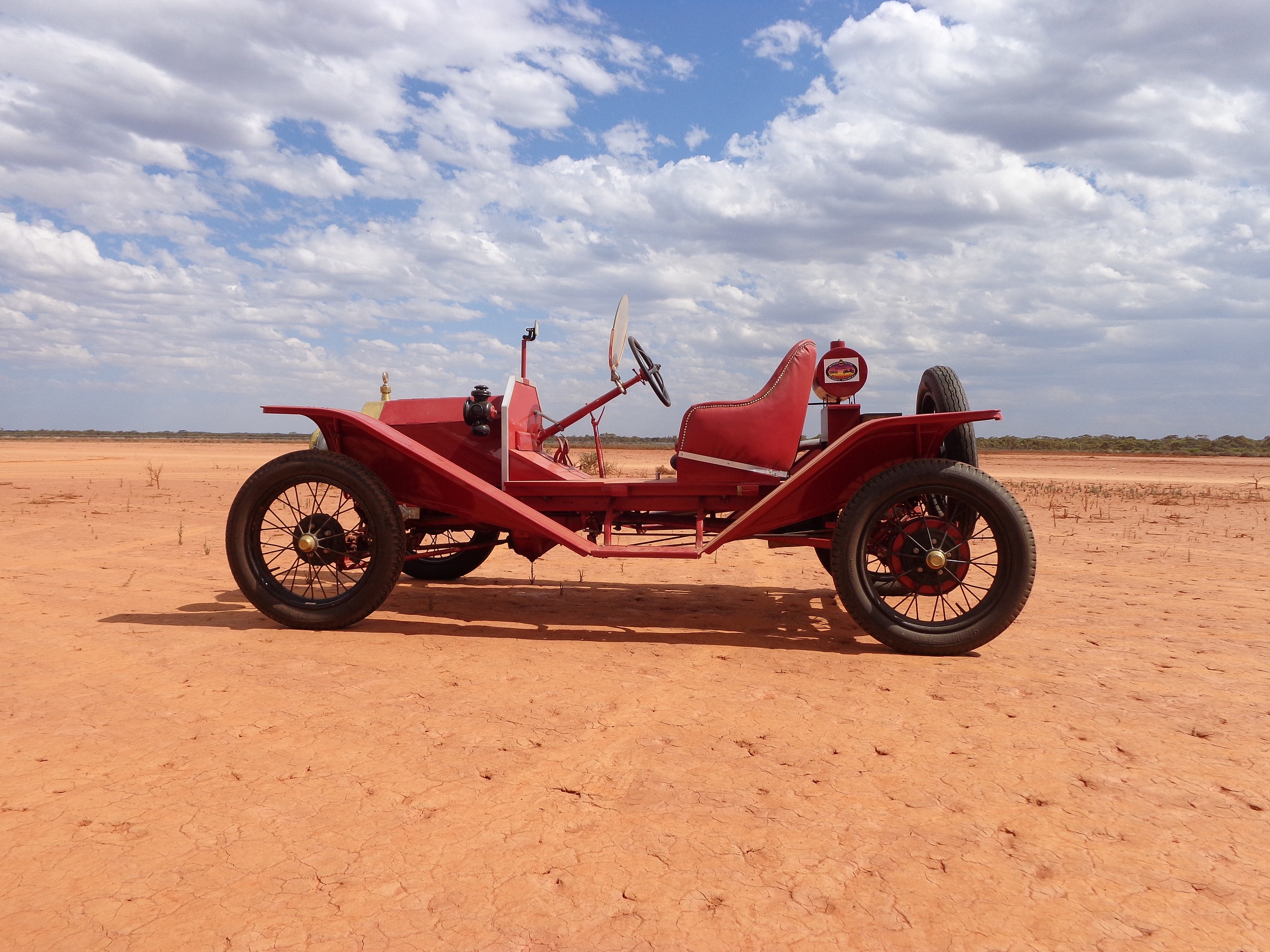 Red Dust Racers
